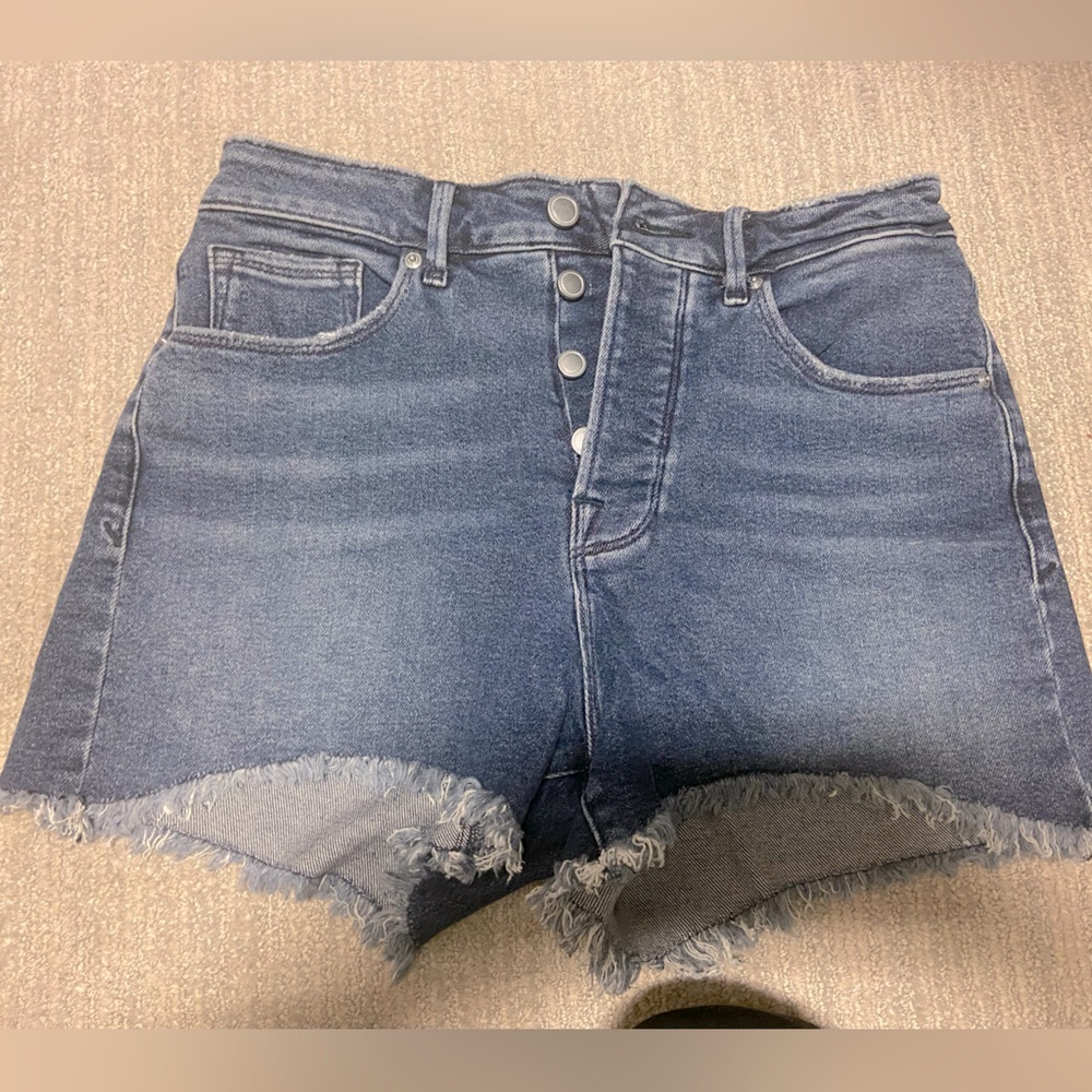 Good American Short Blue 462